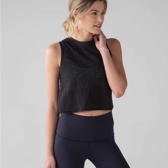 Lululemon Hint of Sheer Cropped Tank Top Sz 6 - Picture 2 of 12